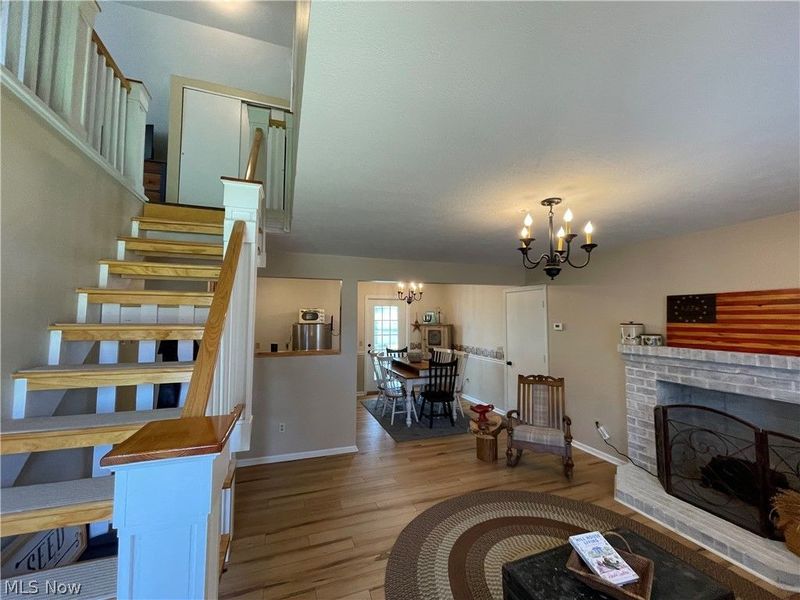 3267 Pinewood, New Waterford, OH 44445 Photo 9