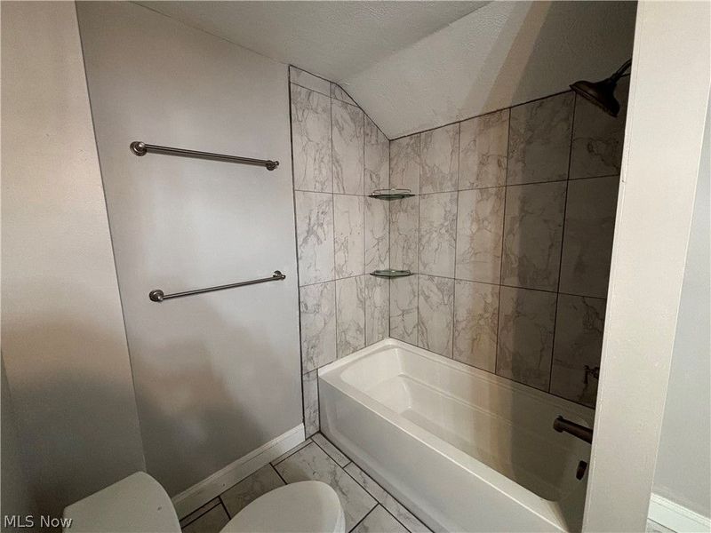 4200 Whitman Avenue , Unit DOWN, Cleveland, OH 44113 Photo 12