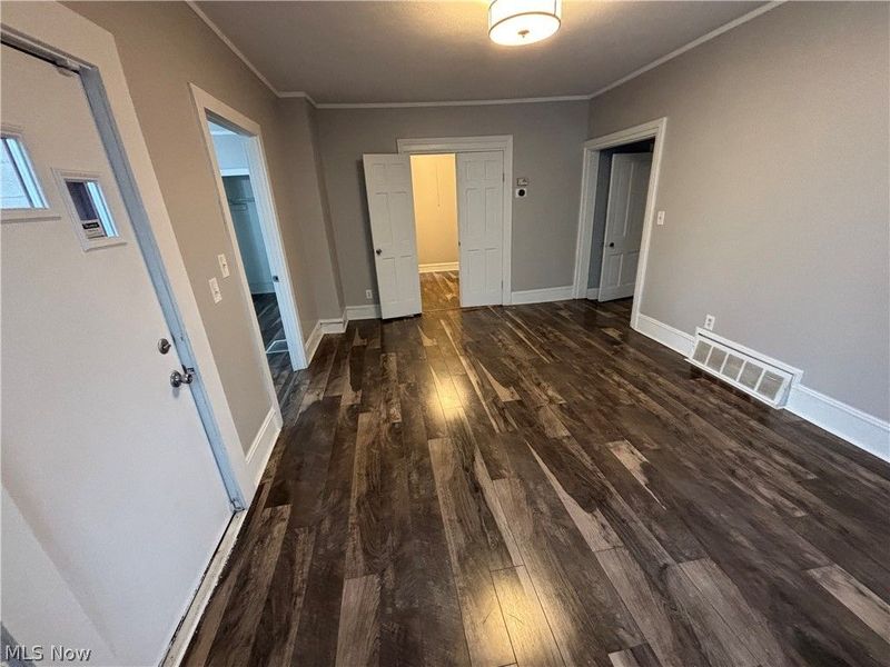 4200 Whitman Avenue , Unit DOWN, Cleveland, OH 44113 Photo 2