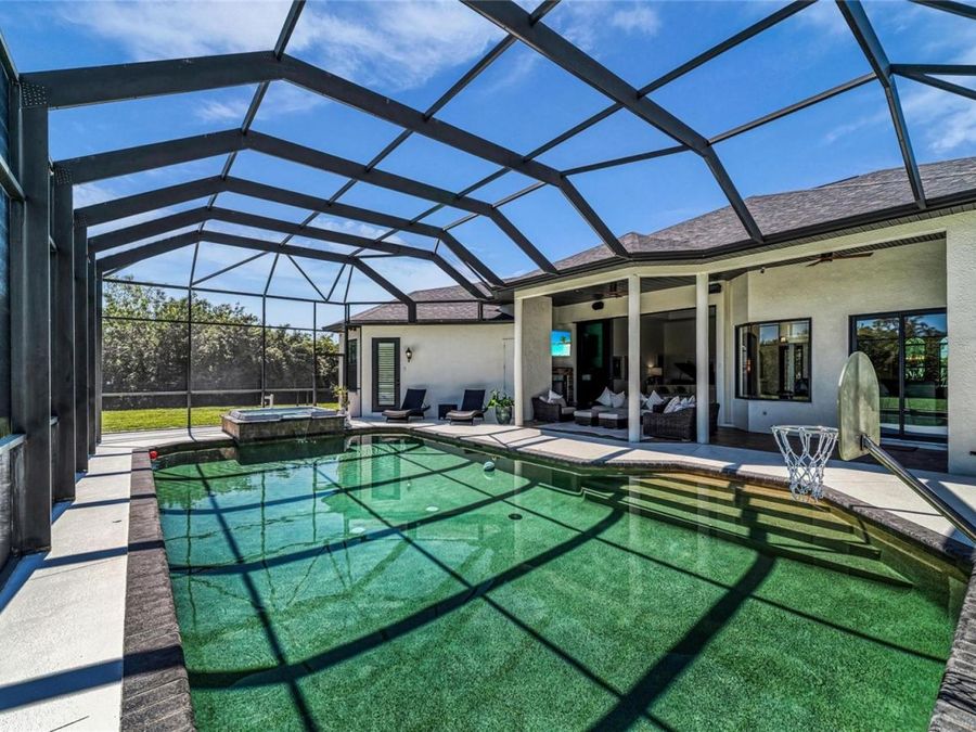 Property Image 76