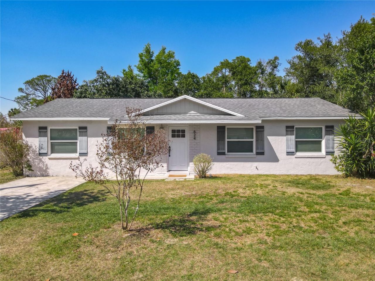 624 W New York Avenue, Lake Helen, FL 32744 Photo