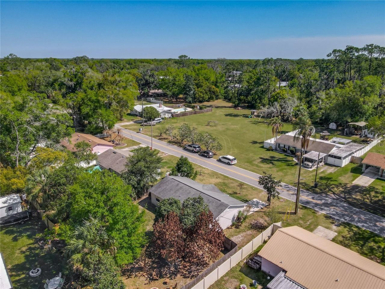 624 W New York Avenue, Lake Helen, FL 32744 Photo