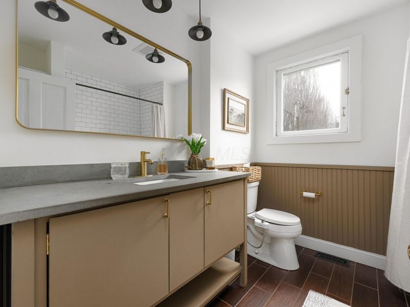 1012 Hunter Avenue , Columbus, OH 43201 Photo 28