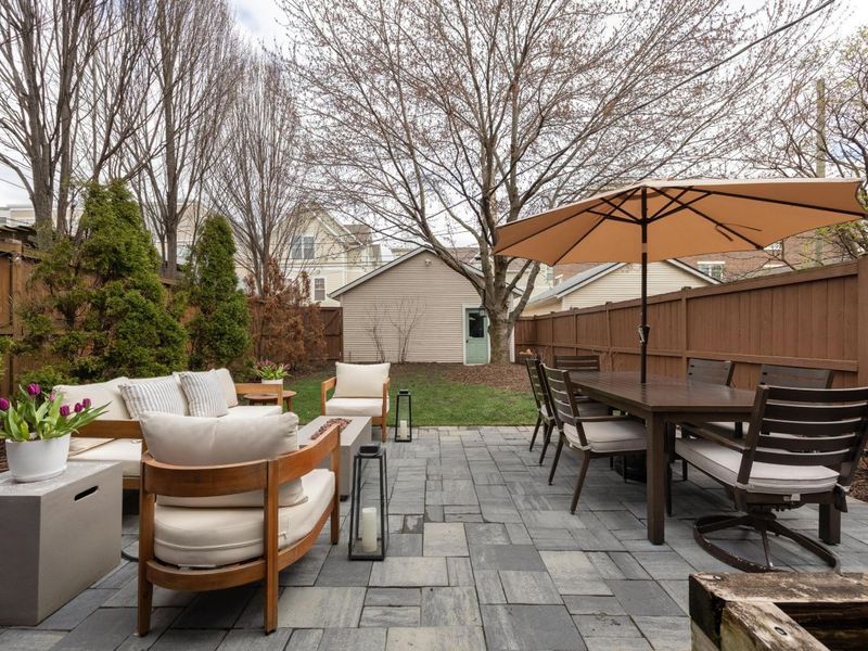 1012 Hunter Avenue , Columbus, OH 43201 Photo 34