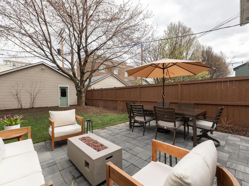 1012 Hunter Avenue , Columbus, OH 43201 Photo 36