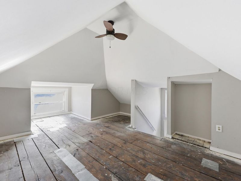 463 N Champion Avenue, Columbus, OH 43203 Photo 14