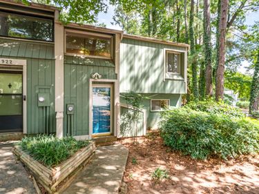 5920 Farm Gate Road, Raleigh, NC 27606