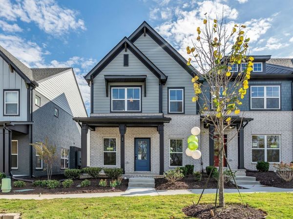 352 Twig PVT Court , Hendersonville, TN 37075