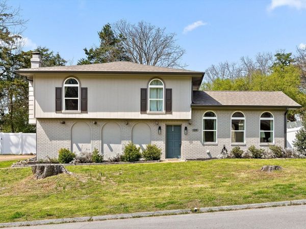 109 Rolling Ridge Drive , Chattanooga, TN 37421