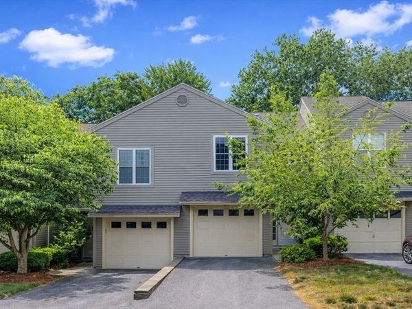 110 Ridgefield Cir, Unit D, Clinton, MA 01510