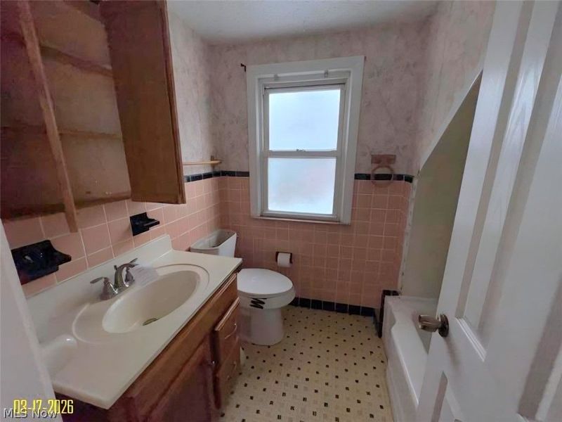 3427 Ashby Road, Cleveland, OH 44120 Photo 26