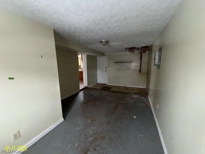 3427 Ashby Road, Cleveland, OH 44120 Photo 8