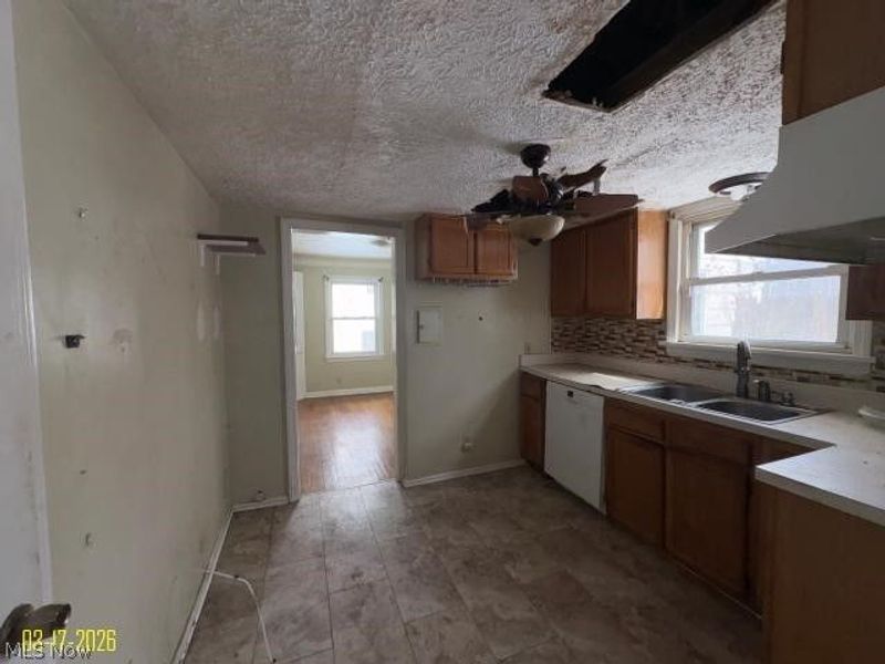 3427 Ashby Road, Cleveland, OH 44120 Photo 9