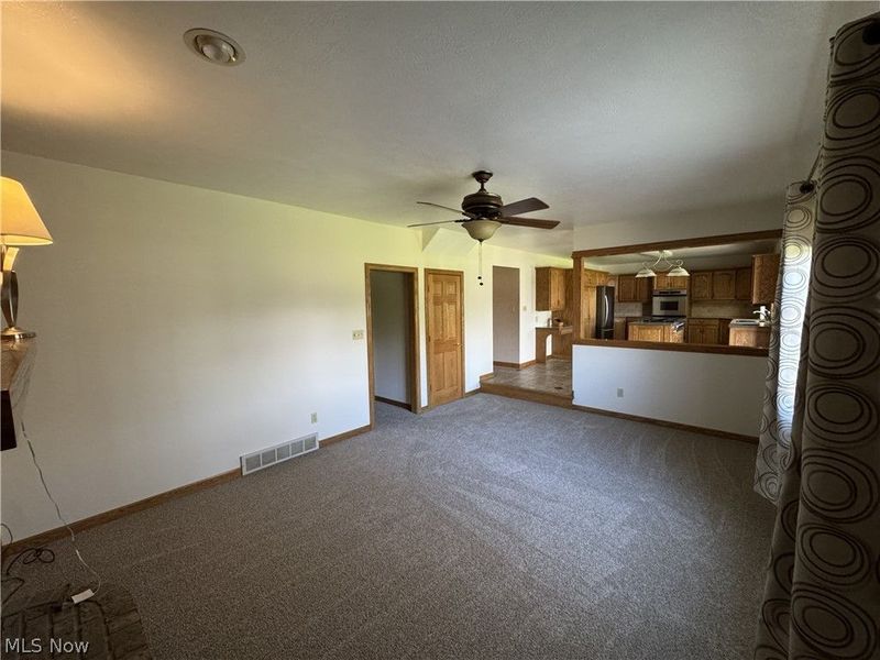 733 Austin Drive, Barberton, OH 44203 Photo 13