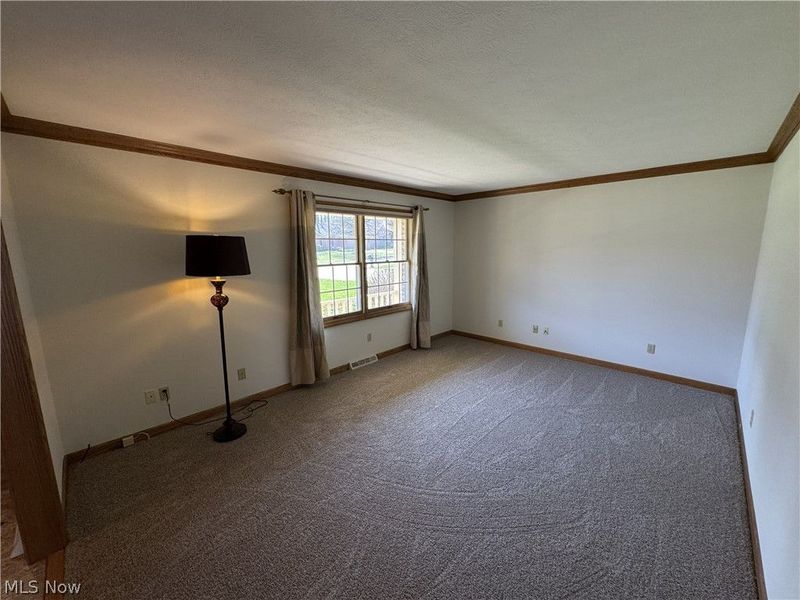 733 Austin Drive, Barberton, OH 44203 Photo 22