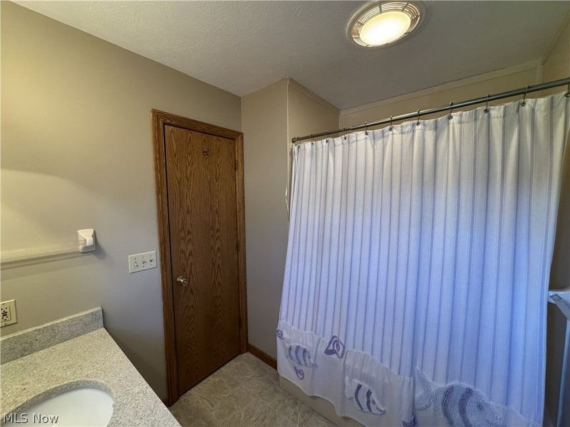 733 Austin Drive, Barberton, OH 44203 Photo 31