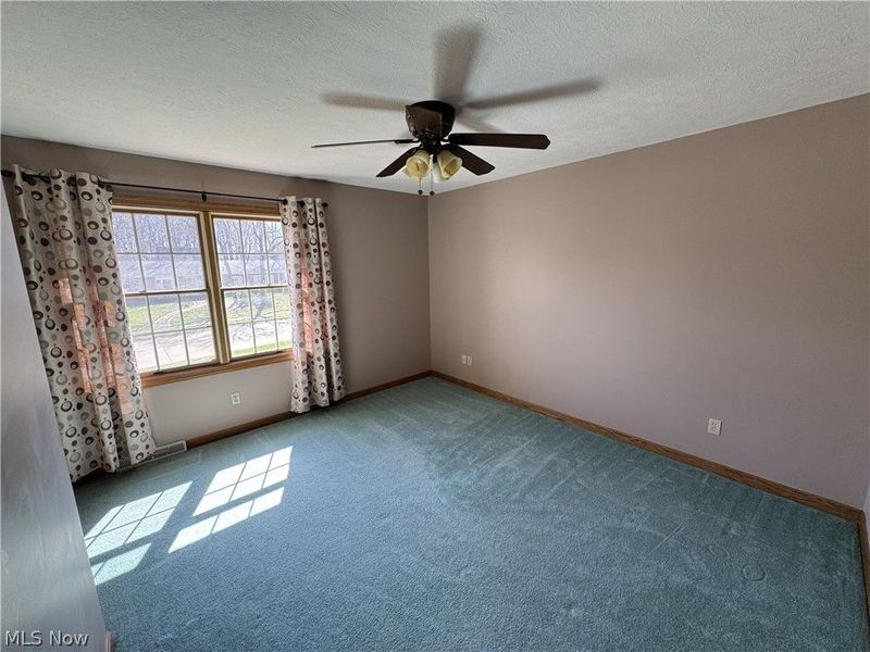 733 Austin Drive, Barberton, OH 44203 Photo 32