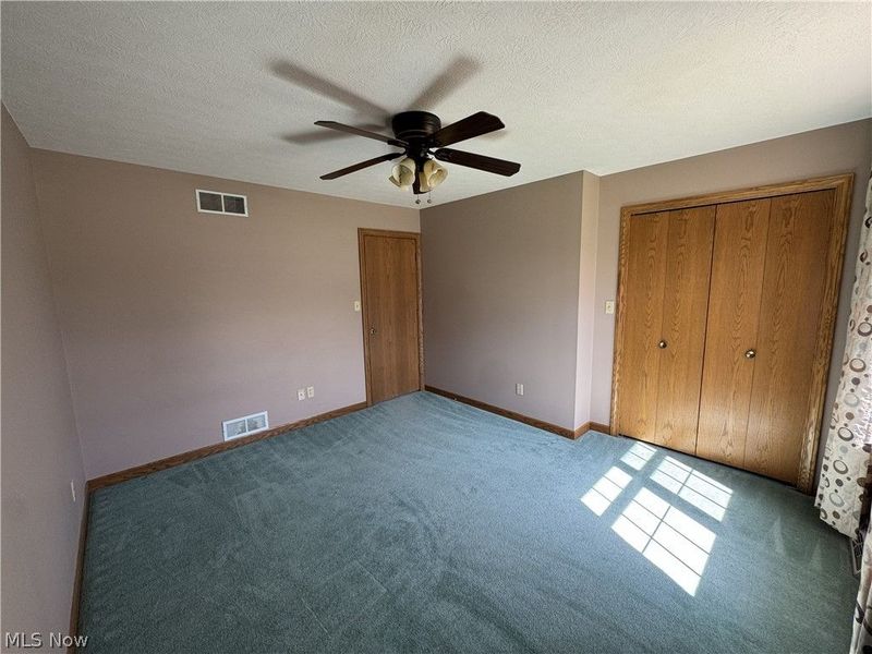 733 Austin Drive, Barberton, OH 44203 Photo 33