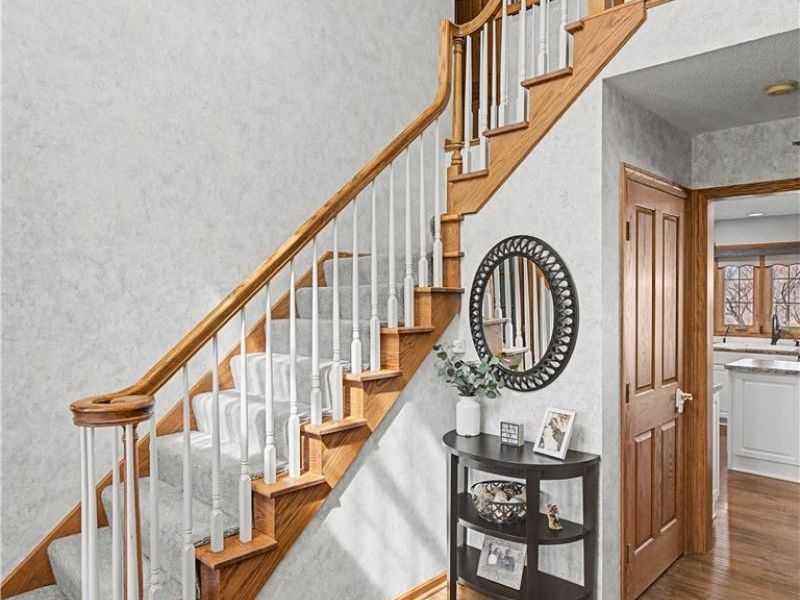 1509 New England Drive SE, North Canton, OH 44720 Photo 5