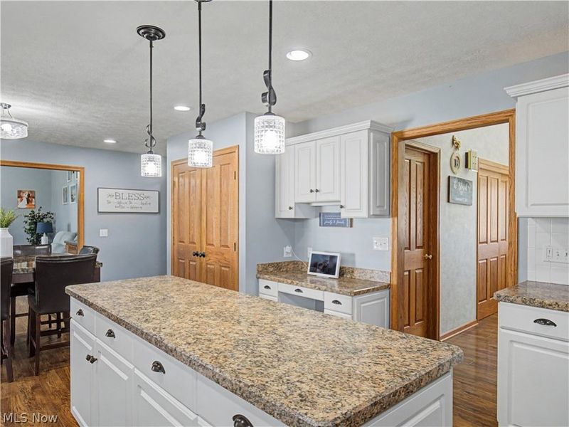 1509 New England Drive SE, North Canton, OH 44720 Photo 7