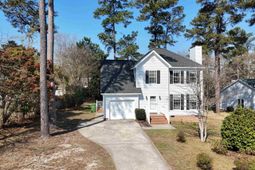 136 Charles Towne Court photo 4