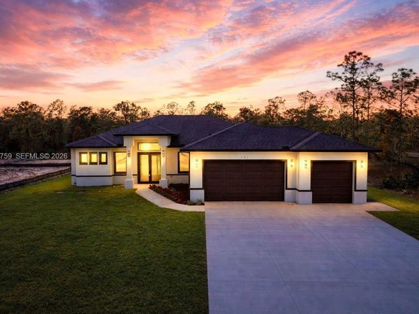 121 moore ave , Lehigh Acres, FL 33936