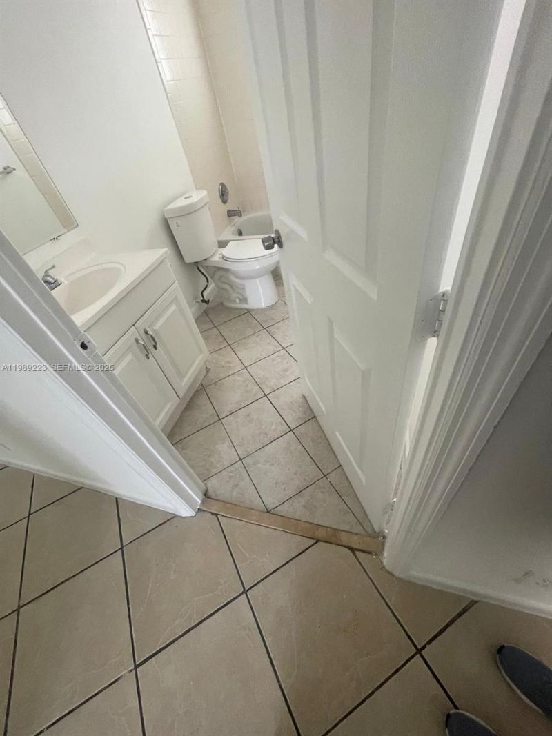 2321 NW 6th Ct , Fort Lauderdale, FL 33311 Photo