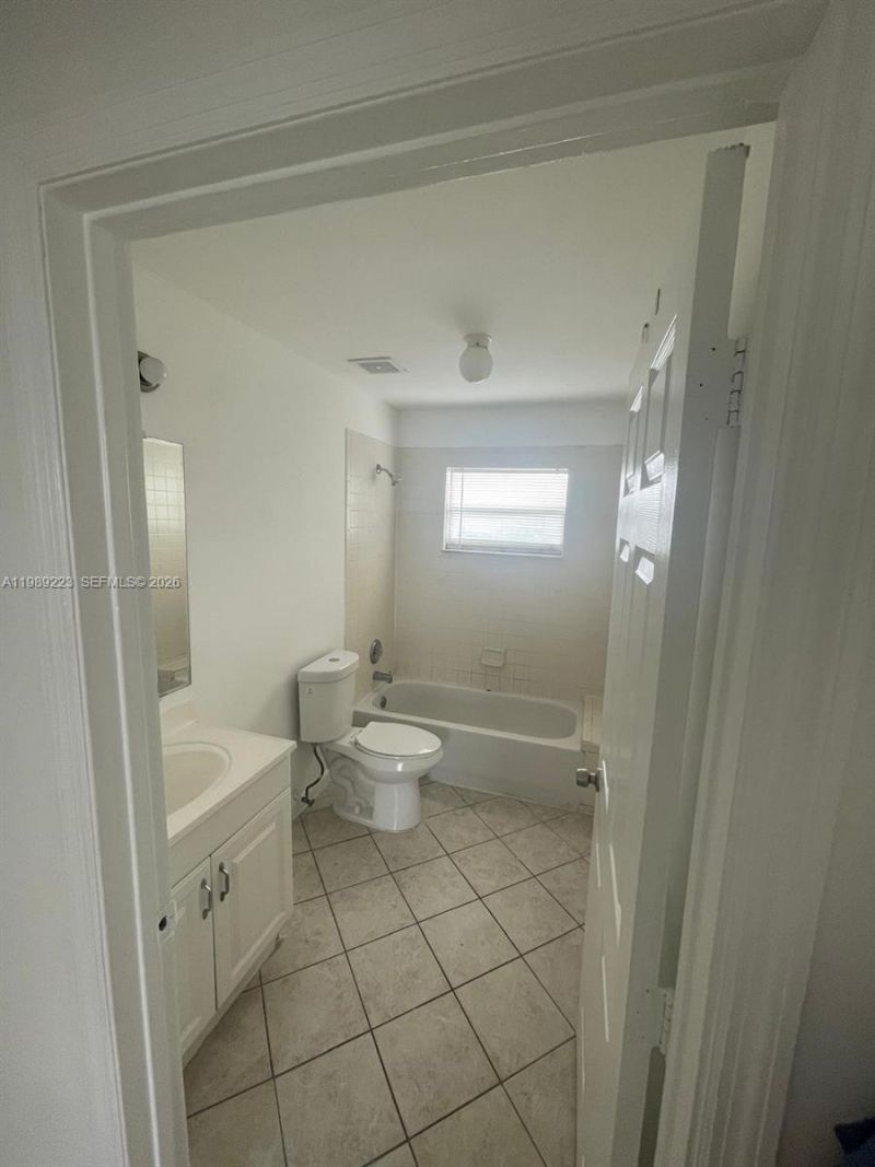 2321 NW 6th Ct , Fort Lauderdale, FL 33311 Photo