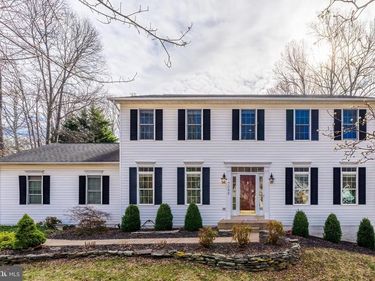 7088 AUBURN MILL ROAD, WARRENTON, VA 20187