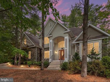 228 SUNSET CIRCLE, CROSS JUNCTION, VA 22625