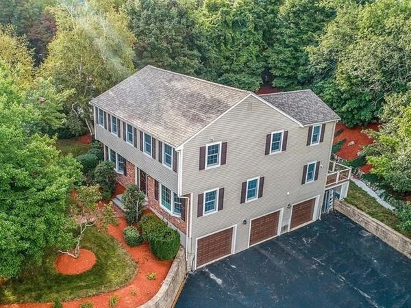 21 Barstow Dr, Braintree, MA 02184