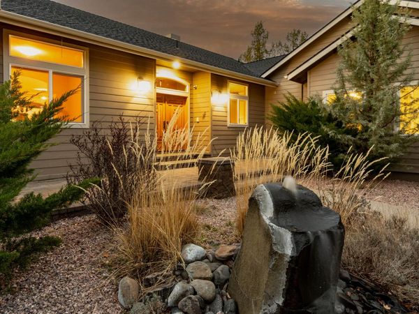 6904 SW Joshua Court, Powell Butte, OR 97753