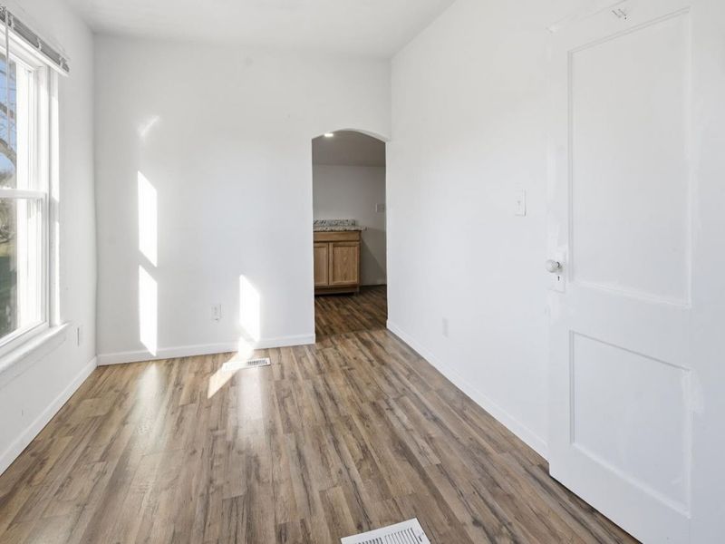 746 S Front Street, Fremont, OH 43420 Photo 10