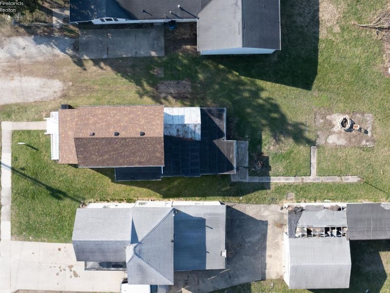 746 S Front Street, Fremont, OH 43420 Photo 20