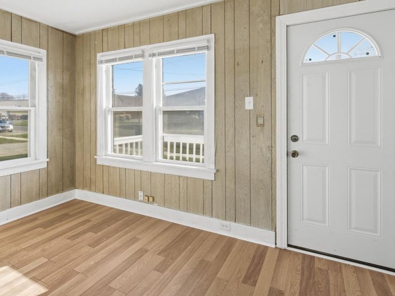 746 S Front Street, Fremont, OH 43420 Photo 3