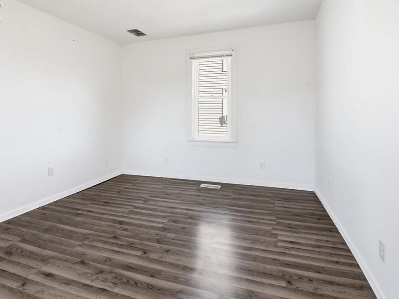 746 S Front Street, Fremont, OH 43420 Photo 4