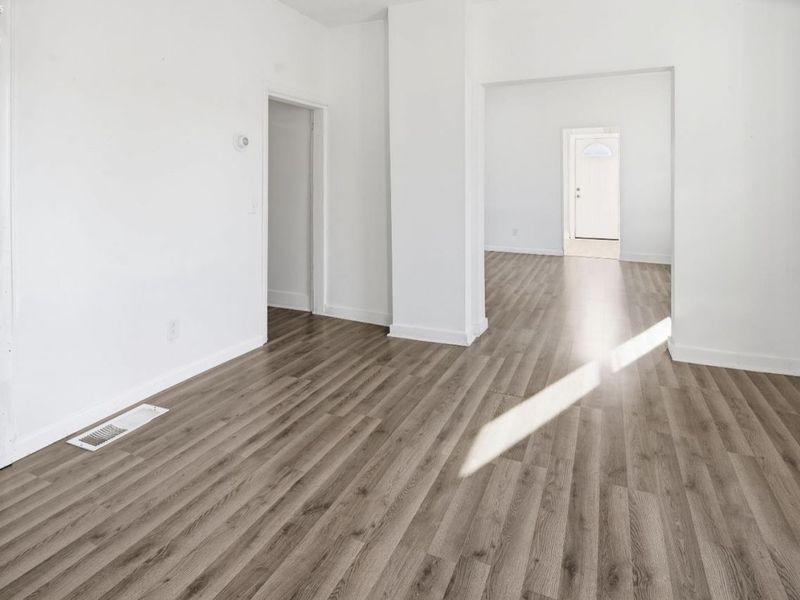 746 S Front Street, Fremont, OH 43420 Photo 8