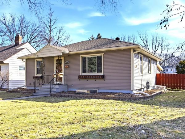 1249 2nd Street N, Fargo, ND 58102