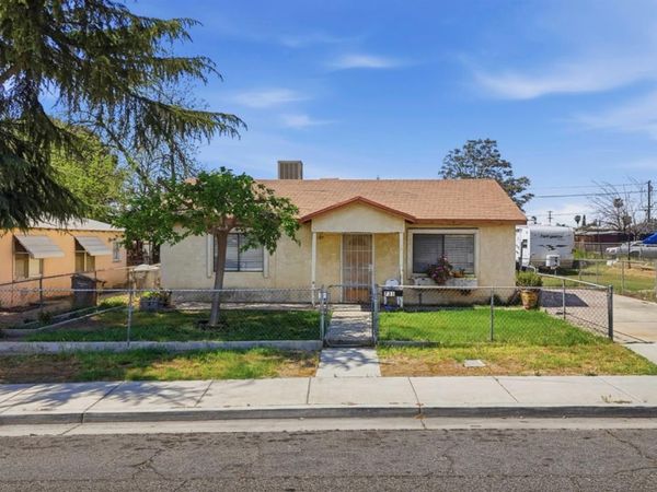 731 Shalimar Drive, Bakersfield, CA 93306