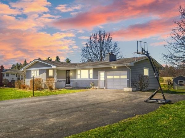 524 Dott Ave , Somerset, PA 15501