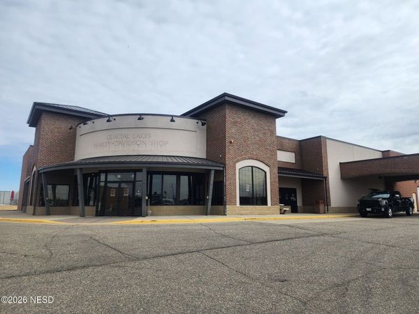 1000 19TH STREET SE, Watertown, SD 57201