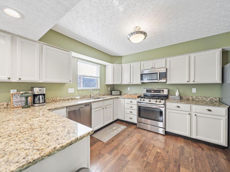 2968 Brookmont Court, Hilliard, OH 43026 Photo 9