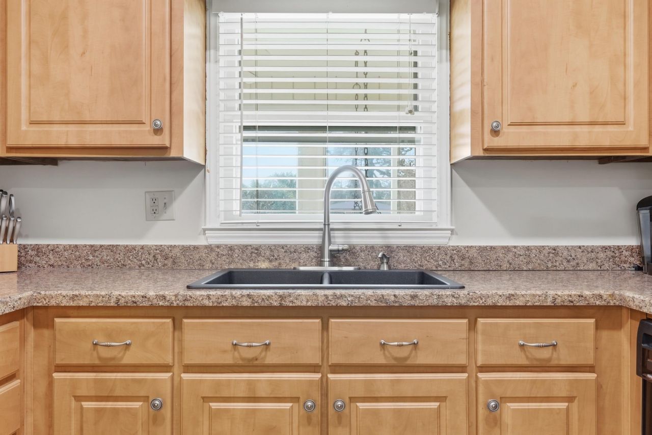 113 Ash St. Photo 15