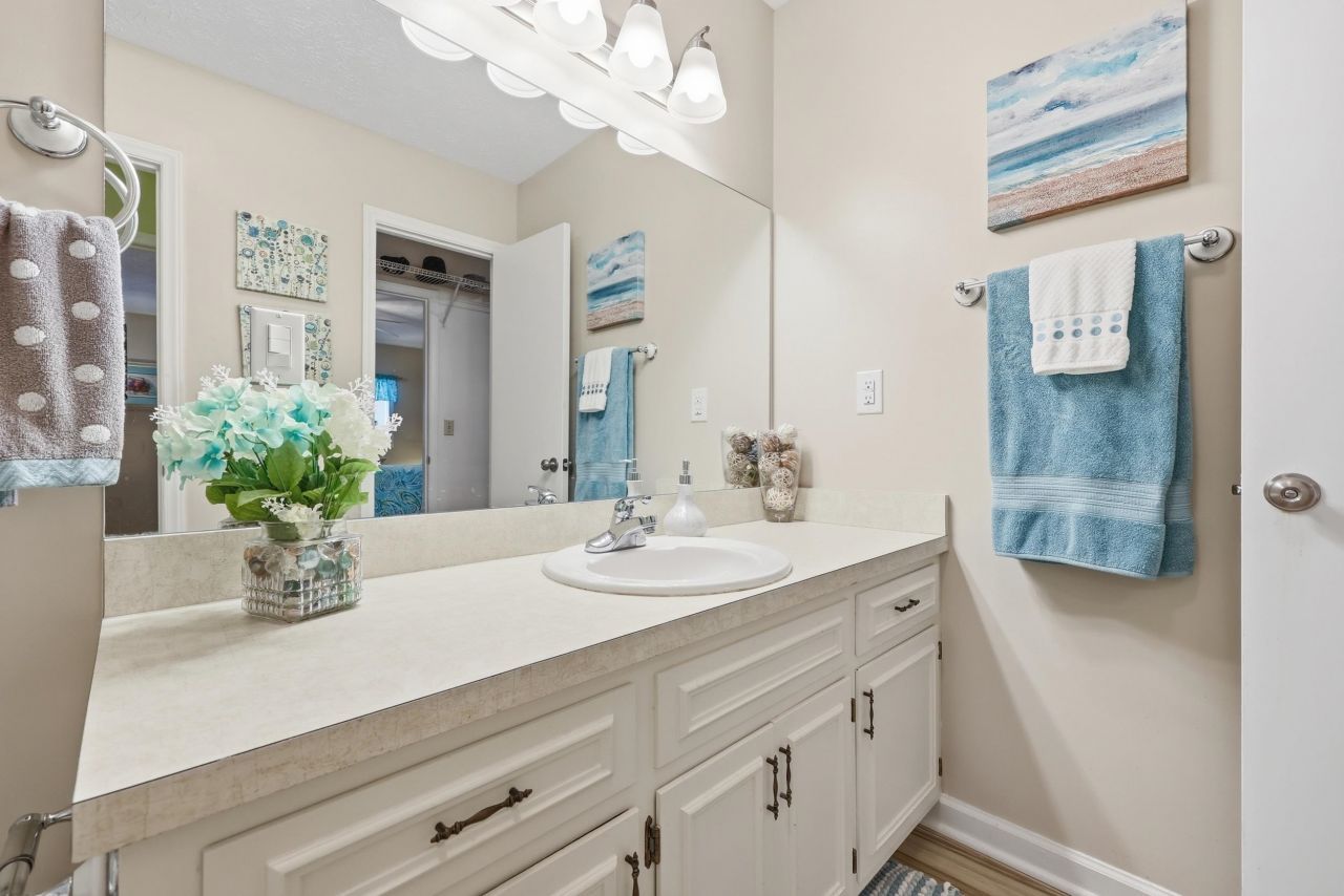 113 Ash St. Photo 20