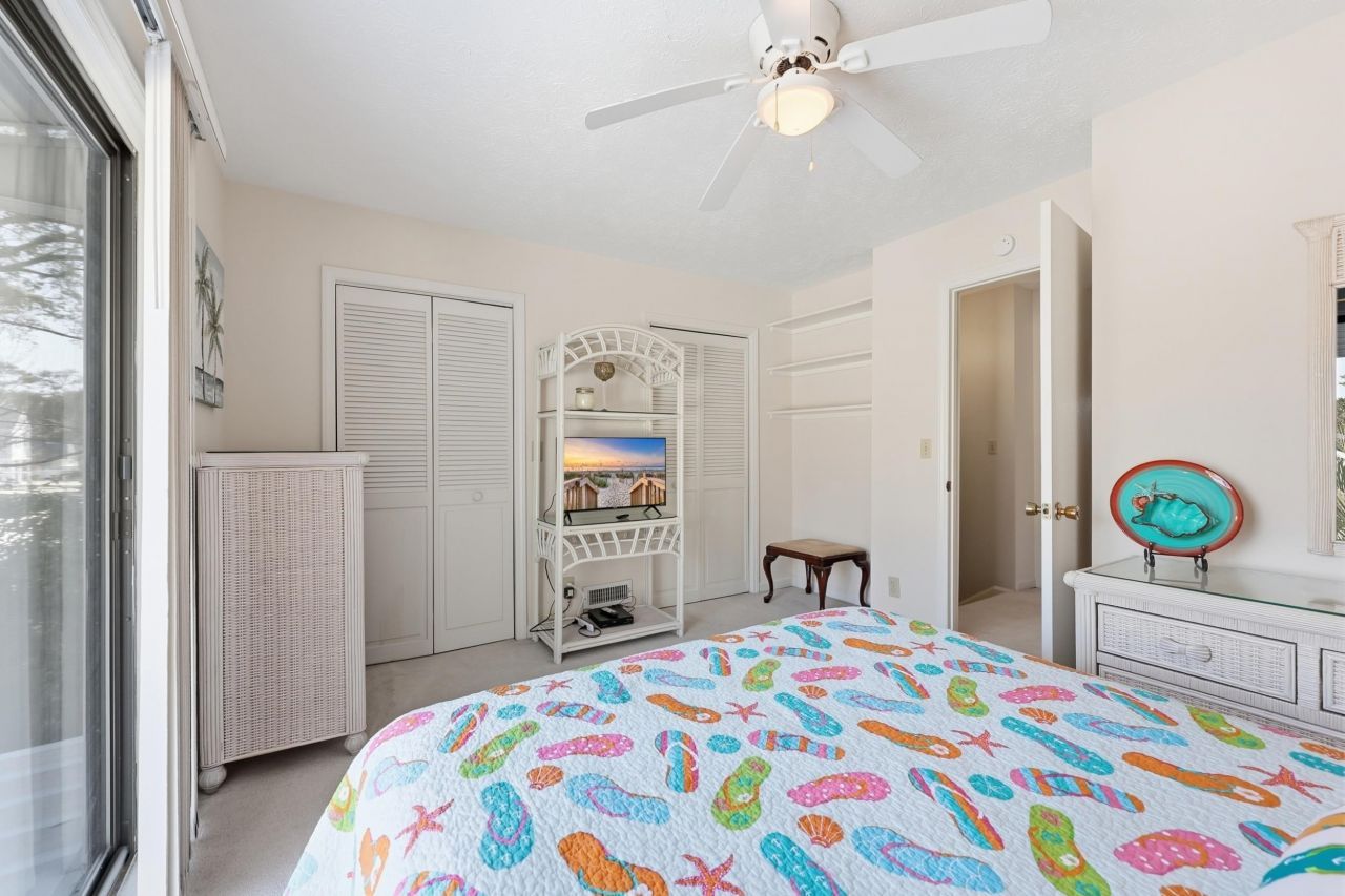 113 Ash St. Photo 29