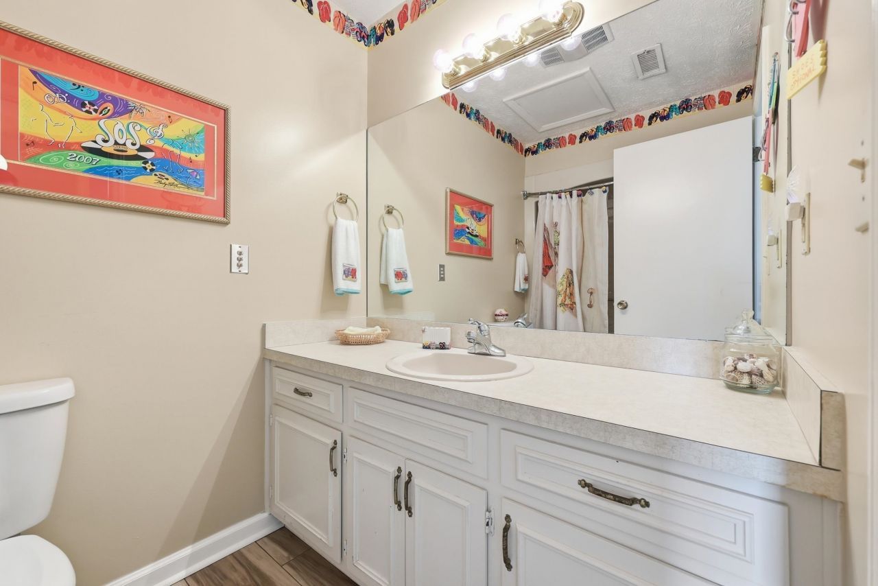 113 Ash St. Photo 30