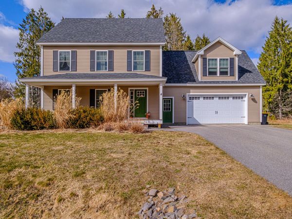 4 Ladd Drive, Scarborough, ME 04074