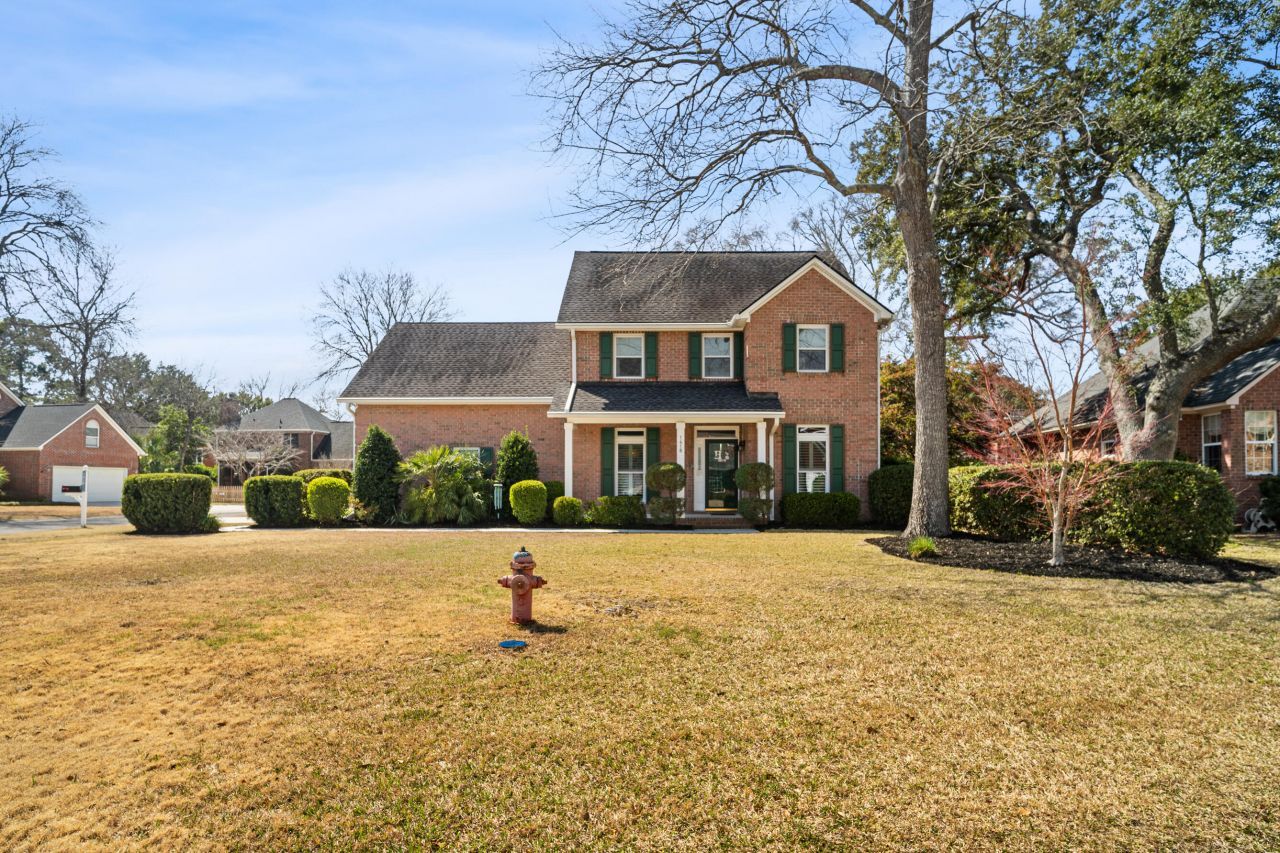 1418 Waterlily Drive Photo 2