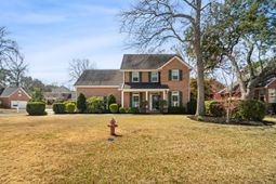 1418 Waterlily Drive photo 4