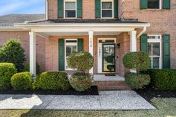 1418 Waterlily Drive photo 4